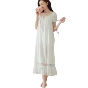 Chemise de Nuit Blanche Vintage